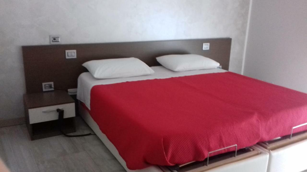 فيرونا B&B Tre Passi المظهر الخارجي الصورة